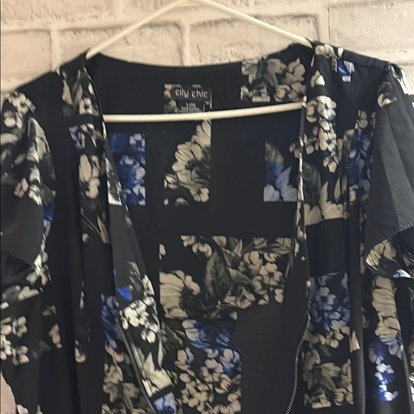 City Chic Size 20  Black Floral Front Zip Pleated Tunic Dress With Pockets - Picture 4 of 8